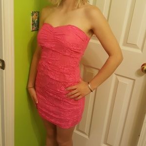 Pink bodycon dress